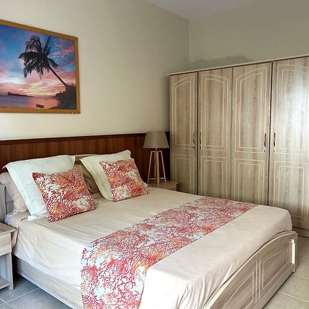 Blue Beryl Guest House Blue Bay Buitenkant foto