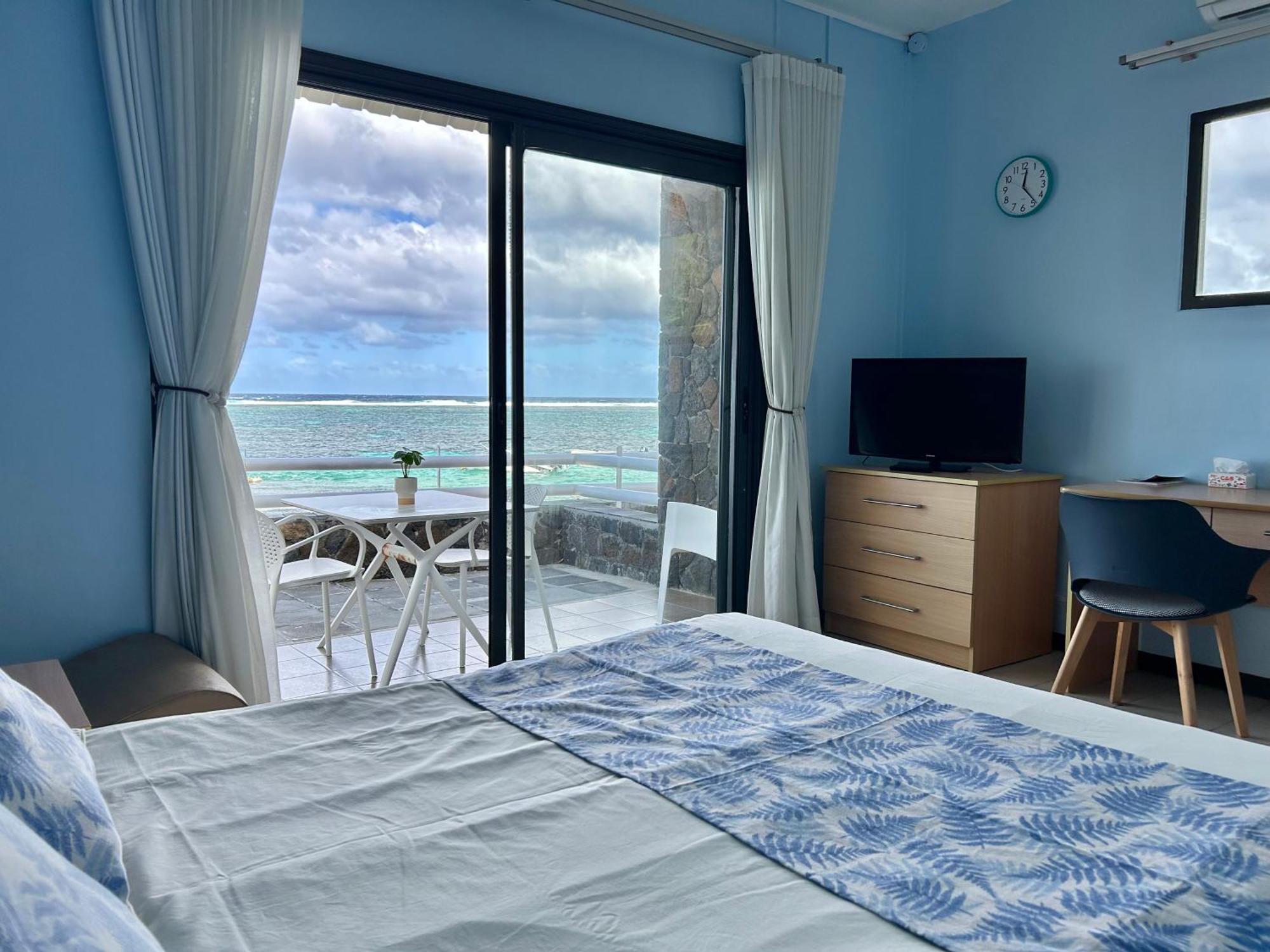Blue Beryl Guest House Blue Bay Buitenkant foto