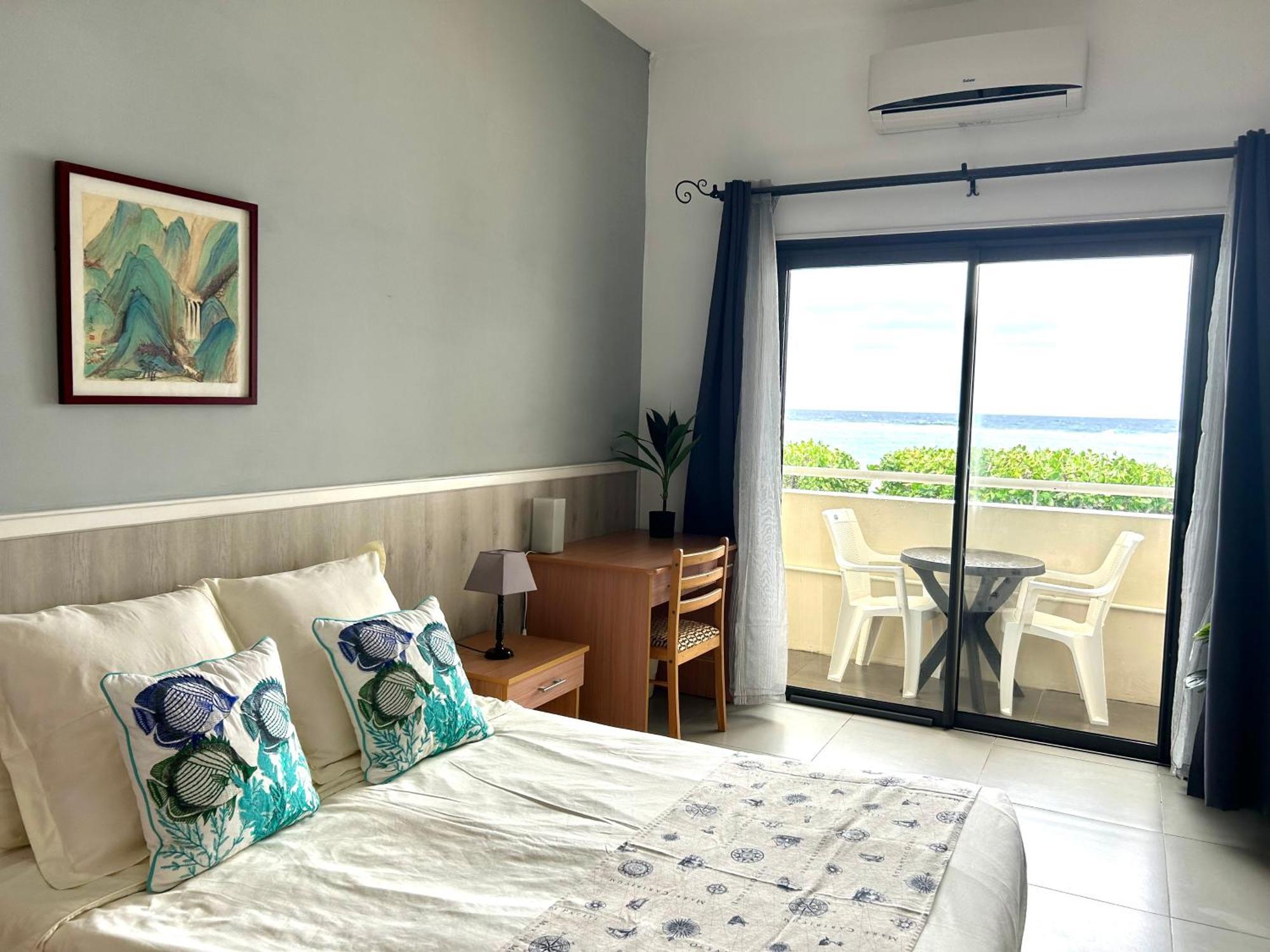 Blue Beryl Guest House Blue Bay Buitenkant foto